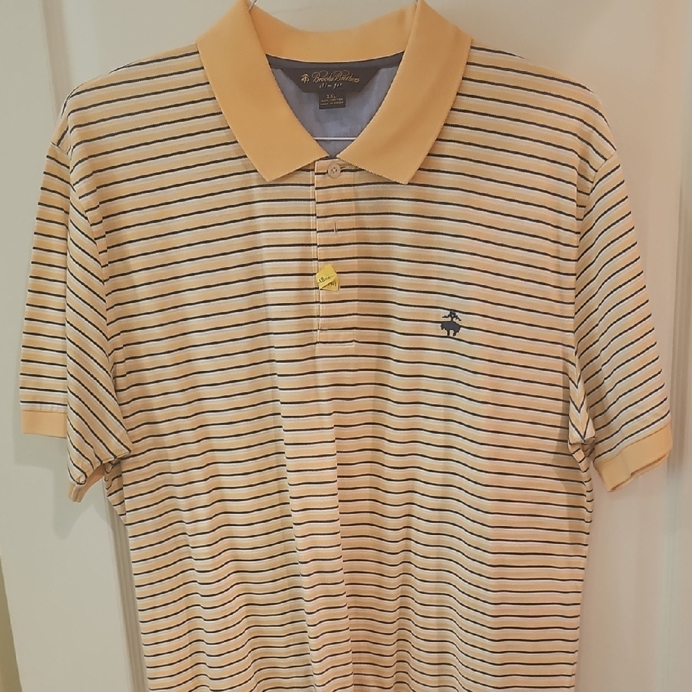 Brooks Brothers Men's XXL Polo Shirt - Yellow and Navy Blue Stripes